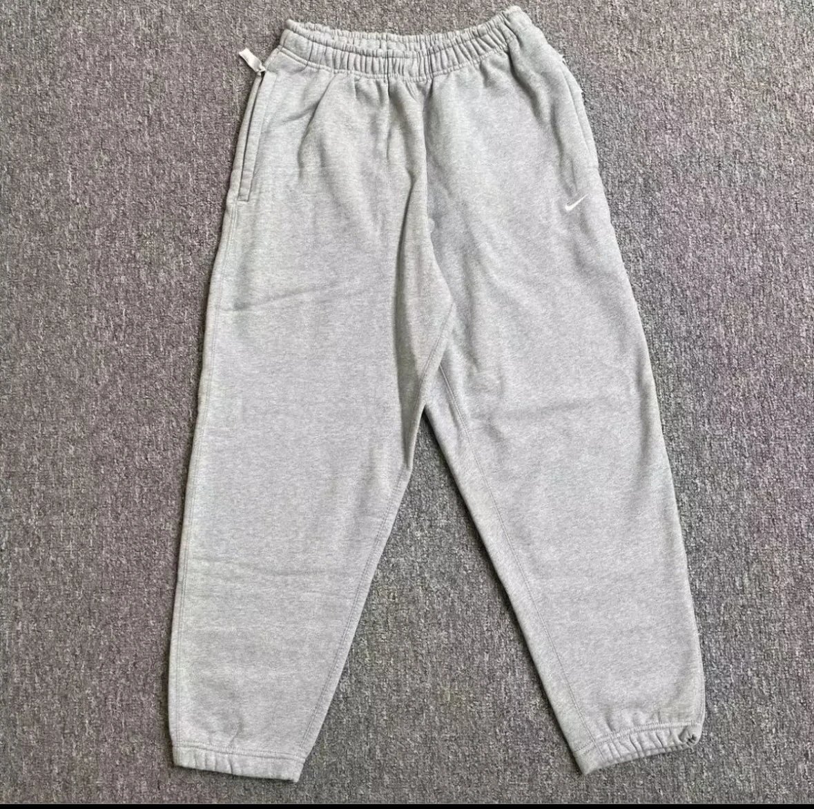 Nike Sweatpants Grey