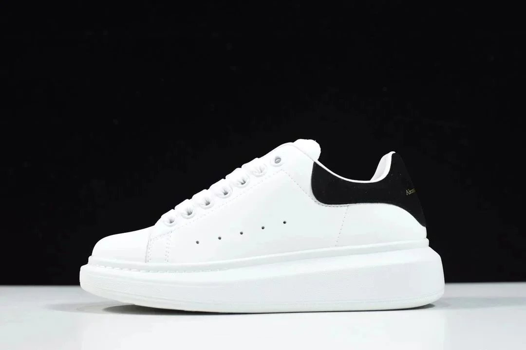 Alexander McQueen Oversized Sneaker White Black