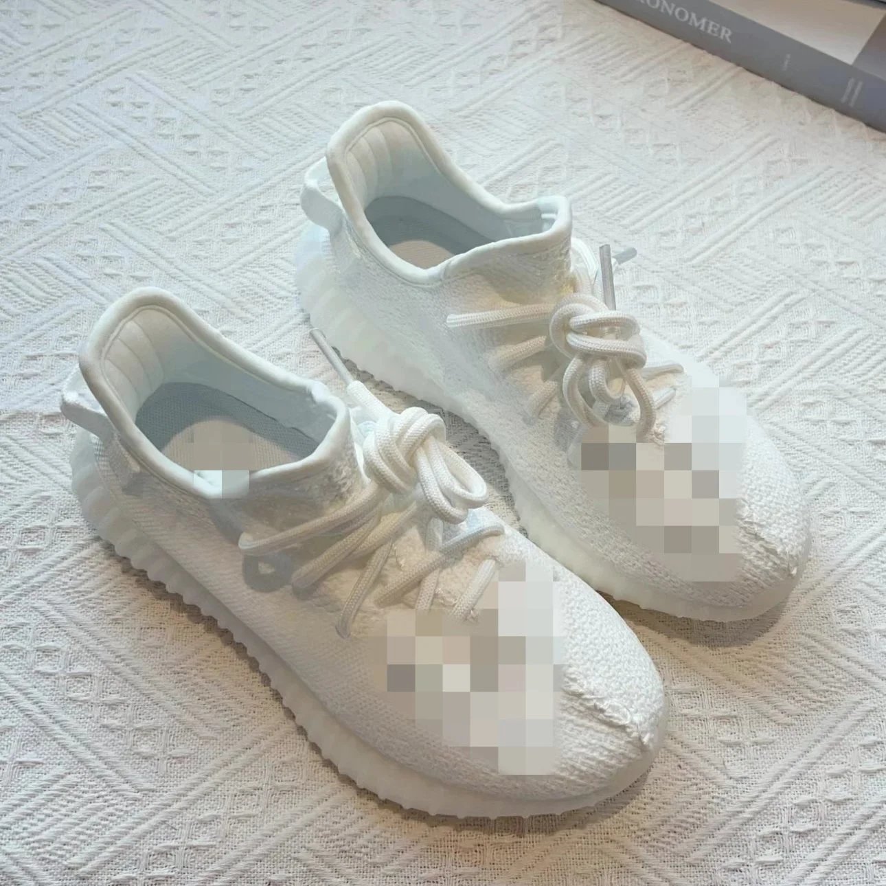 Adidas Yeezy Boost 350 V2 Core Black White