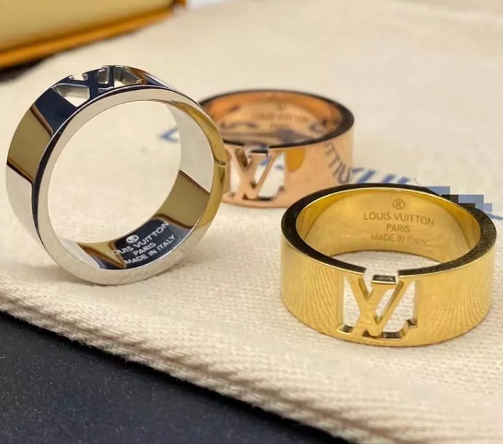 Louis Vuitton Accessories