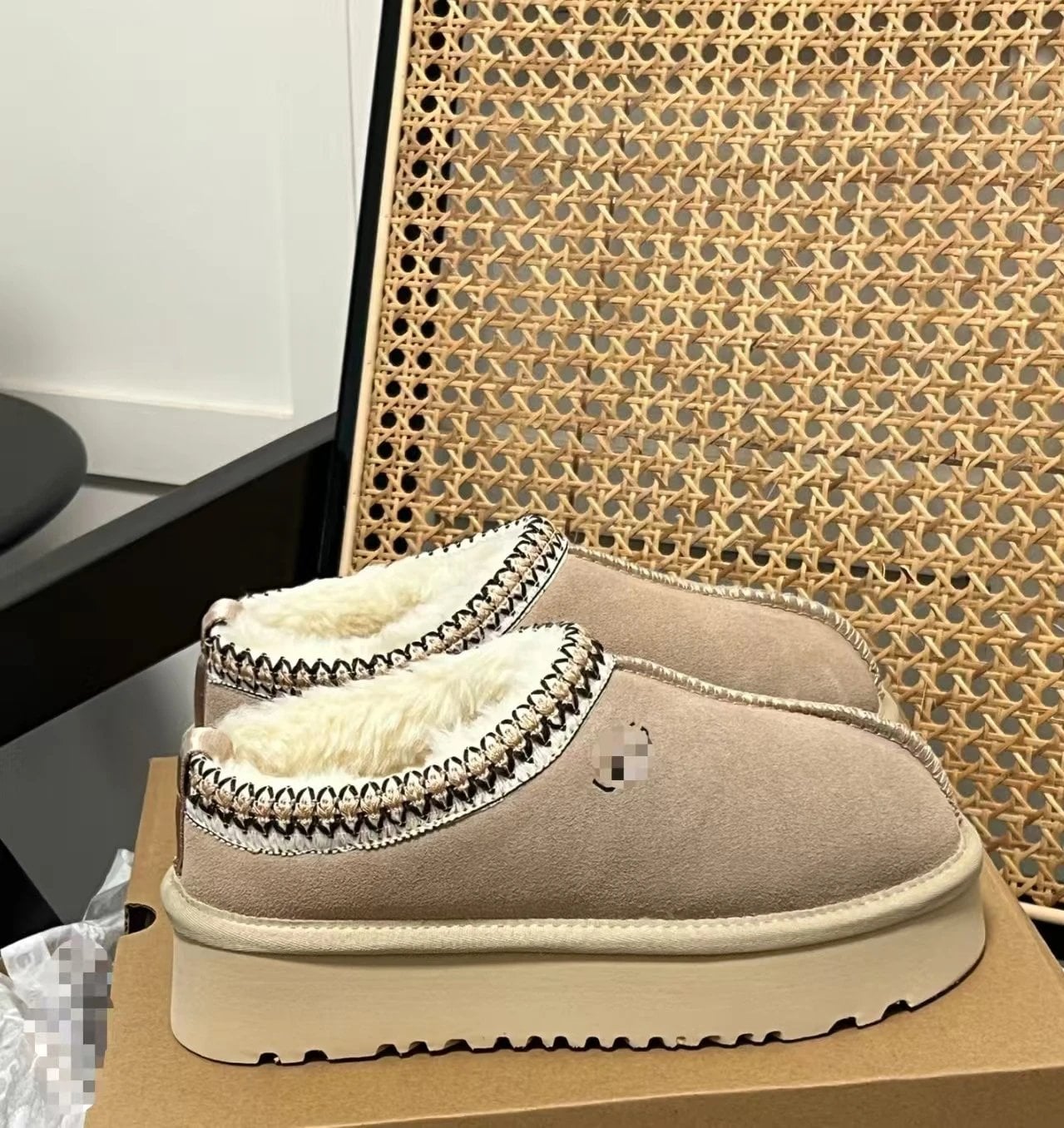 Uggs W Dakota Shoes