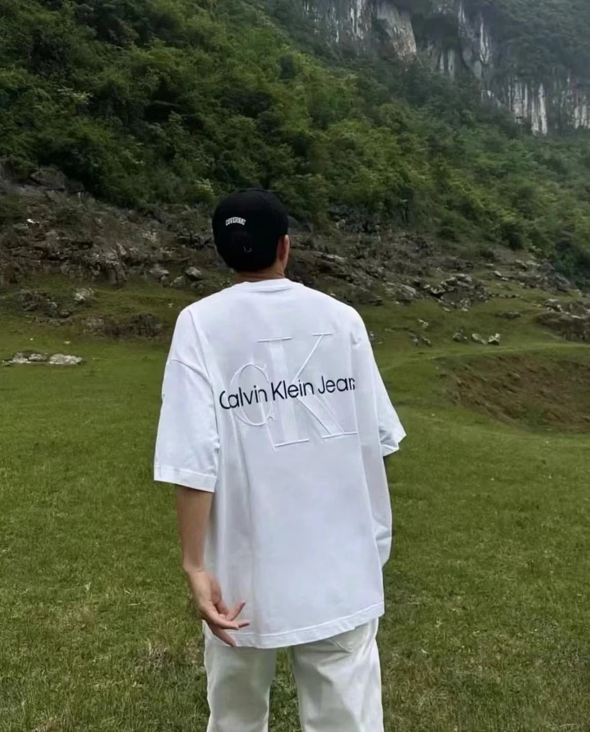 Calvin Klein Jeans White T-Shirt