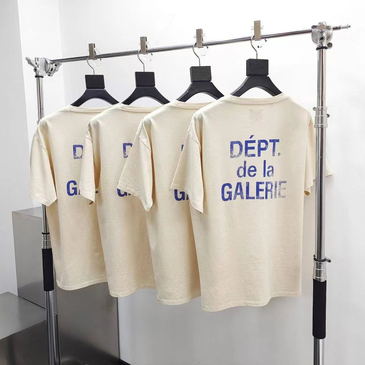 Gallery Dept Dept. de la Galerie T-Shirt