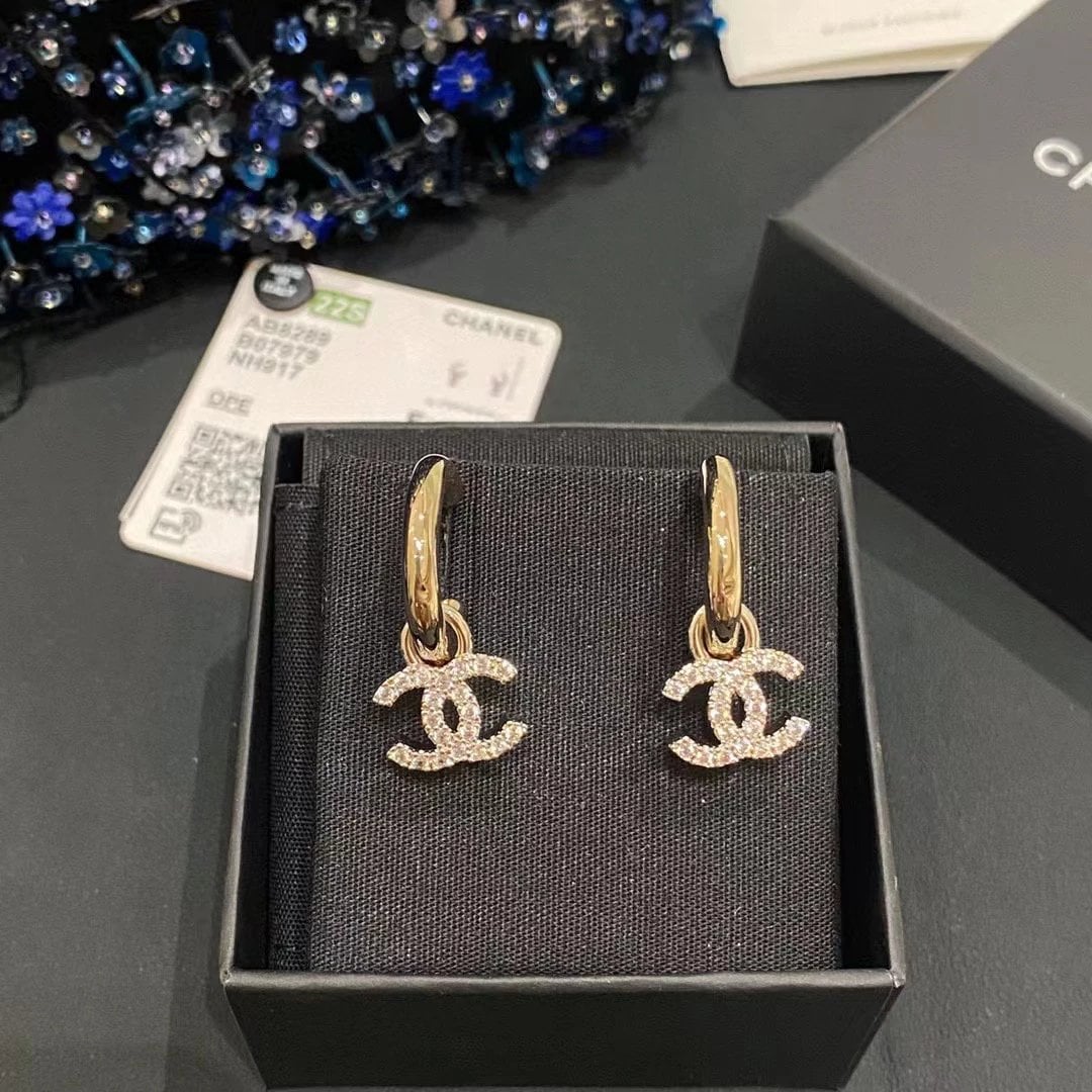 Chanel CC Logo Earring with Crystals