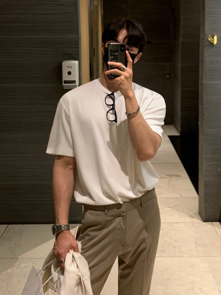 SAPENZYO Black T-Shirt