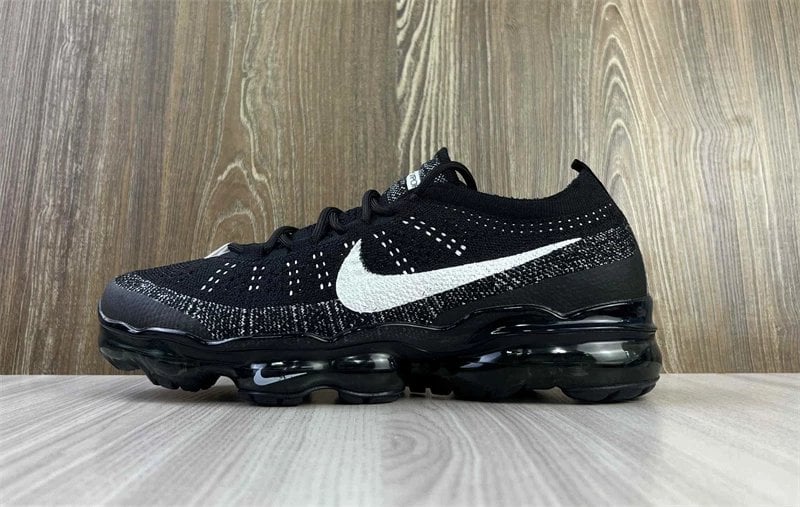 Nike Air Vapormax 2023 FK Black White Sneakers
