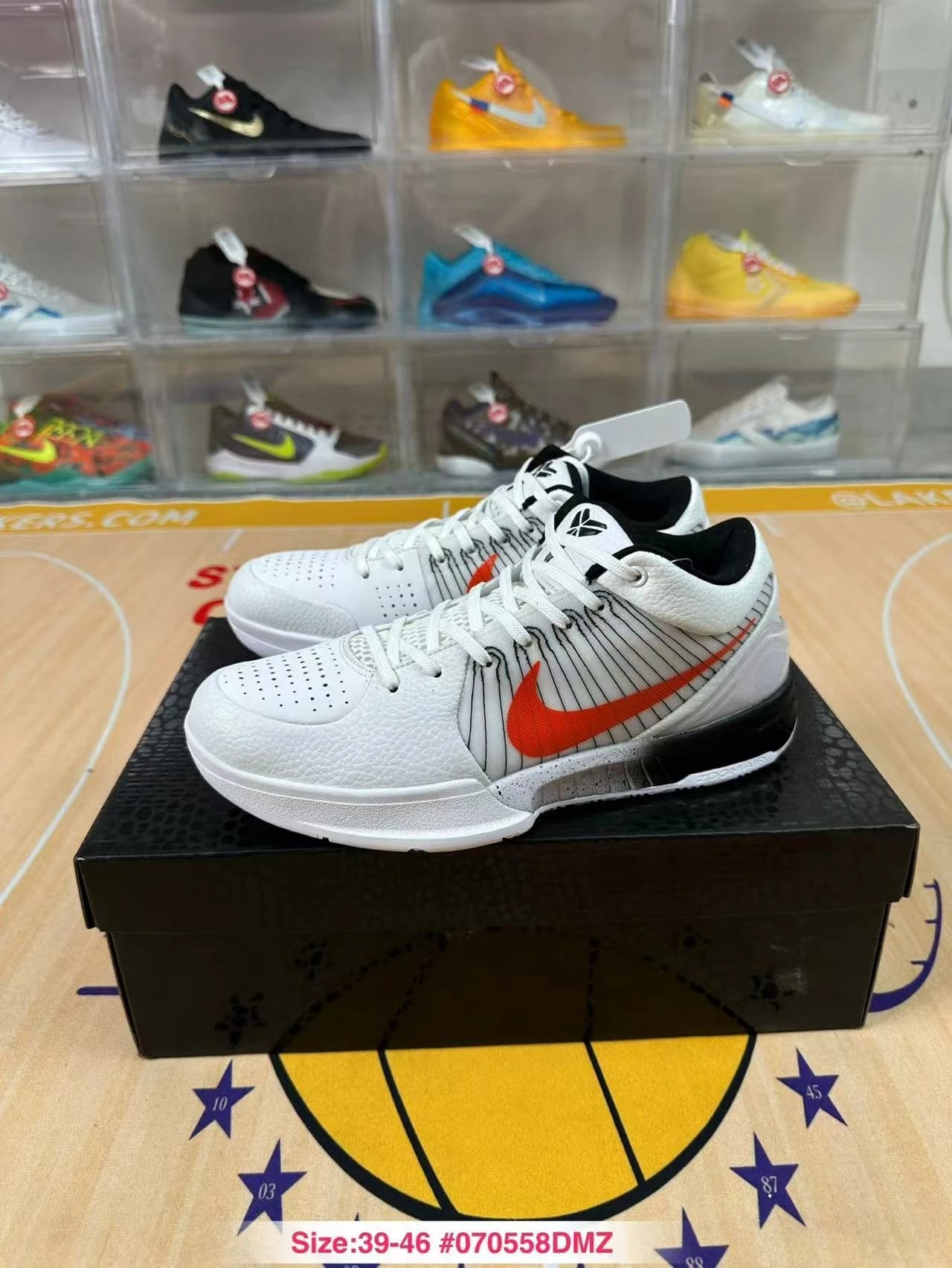 Nike Sneakers