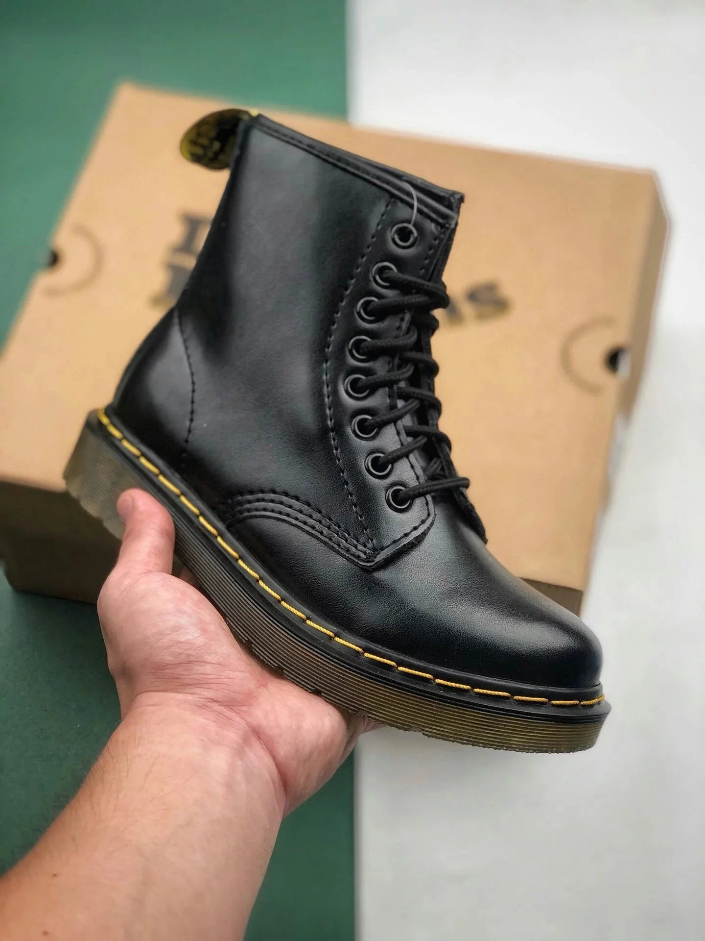 Dr martens 马丁靴 1460系列 Dr martens 时尚大牌 头层超软真皮 透明水晶胶底