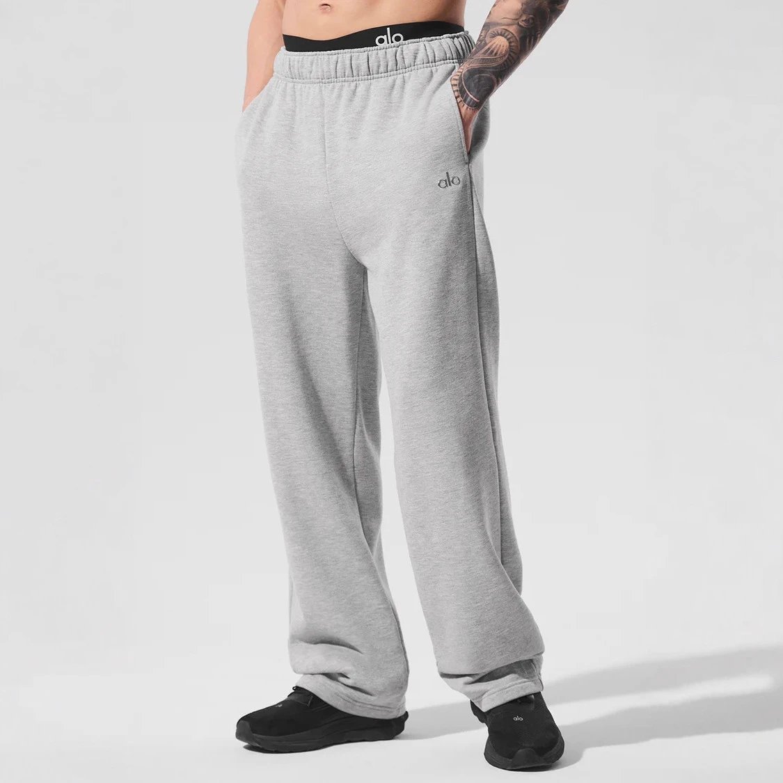 alo yoga sweatpants