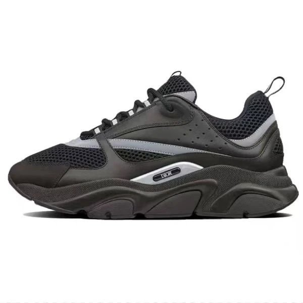DIOR Sneakers