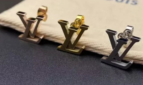 Louis Vuitton Accessories