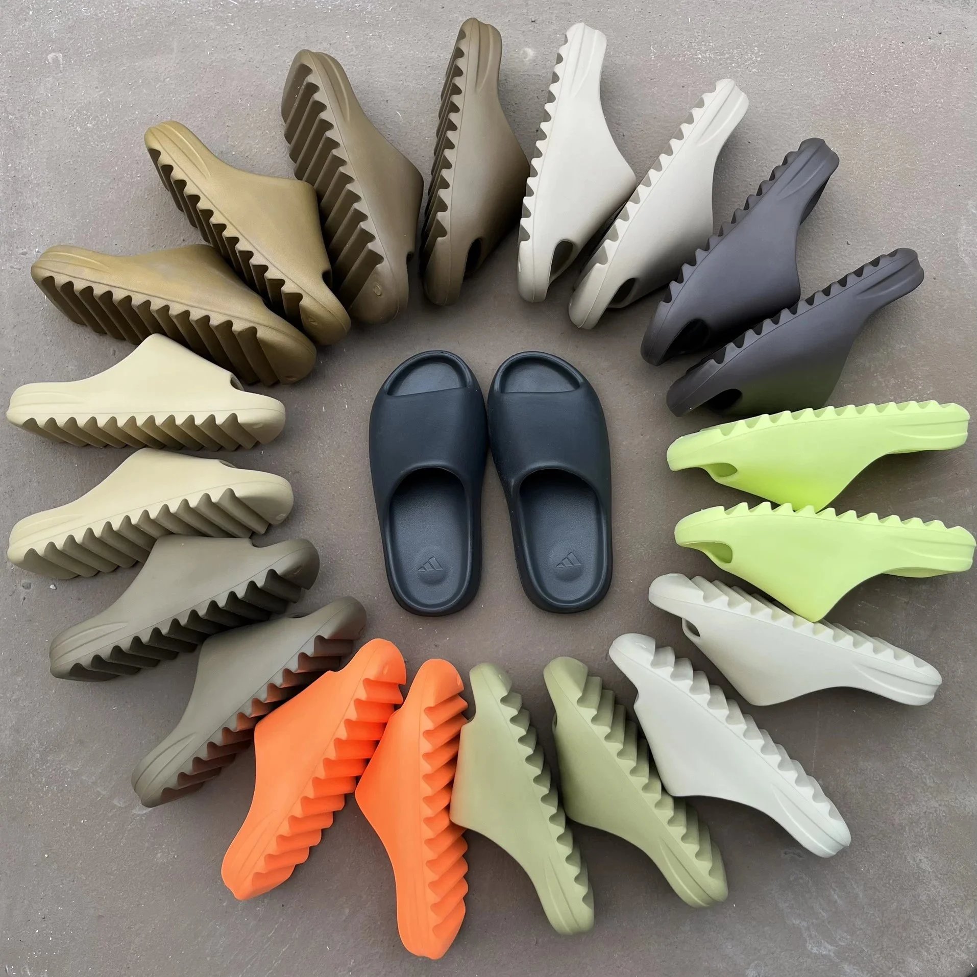 Yeezy Slide