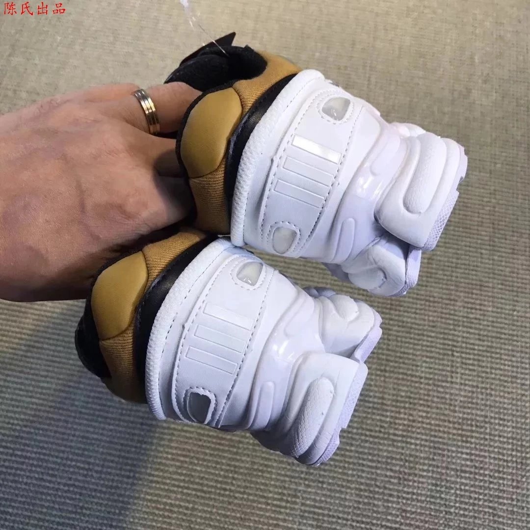 时装天才拉夫.西蒙 Raf Simons x Ozweego III 复古风慢跑潮搭鞋 白黑黄男鞋女鞋休闲运动鞋 BB