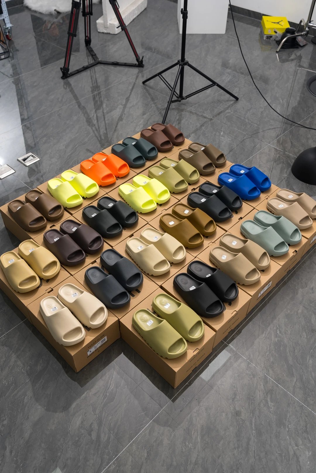 Yeezy Shoes