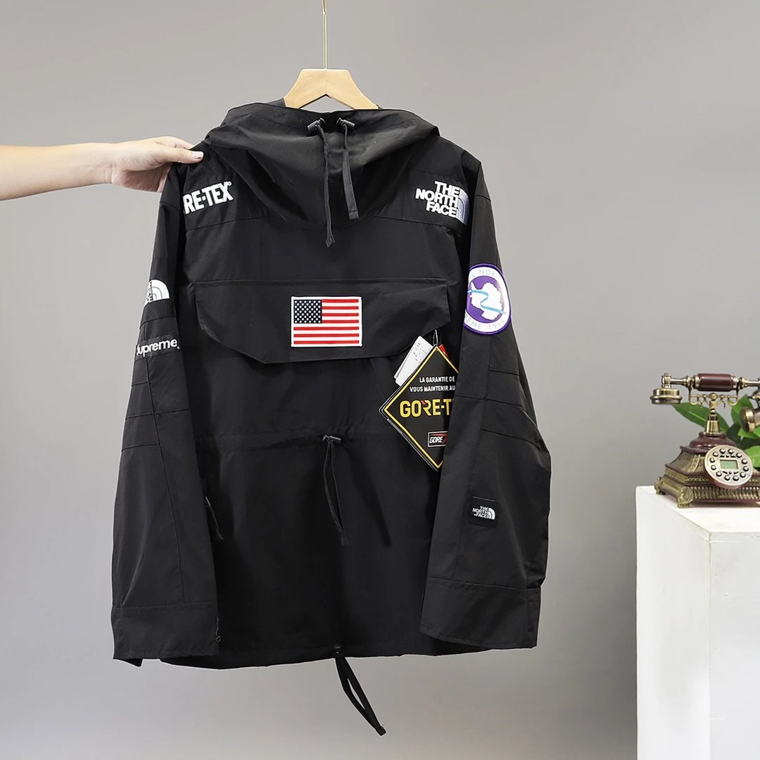 Supreme x  北面 THENORTH FACE联名户外 冲锋衣休闲时尚夹克连帽外套
