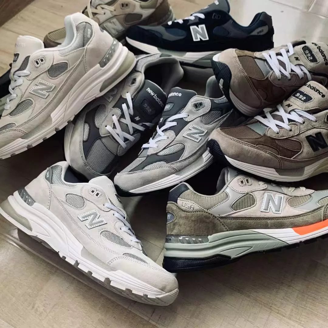 New Balance 992