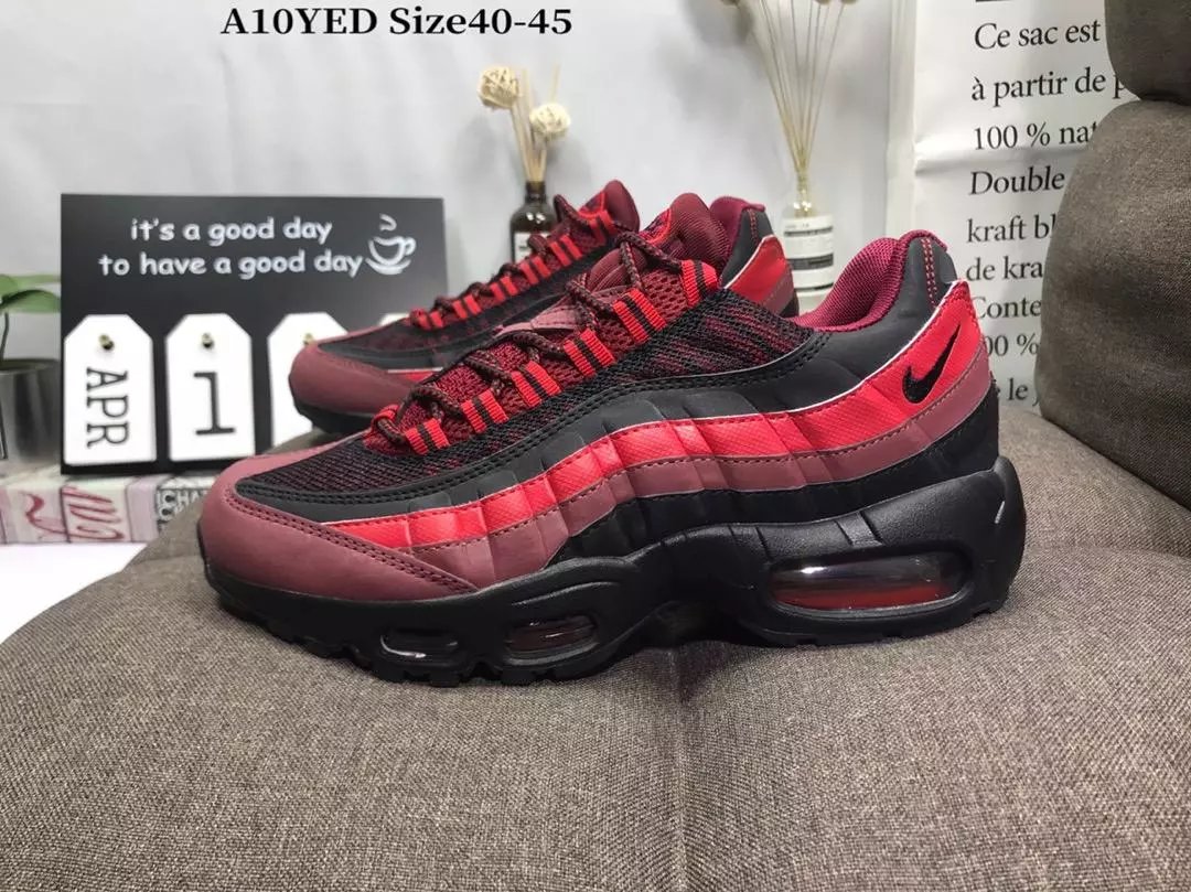 NIKE 耐克 AIR MAX 95 ESSENTIAL经典复古运动休闲 缓震气垫 时尚潮流达人跑鞋男鞋40-45码