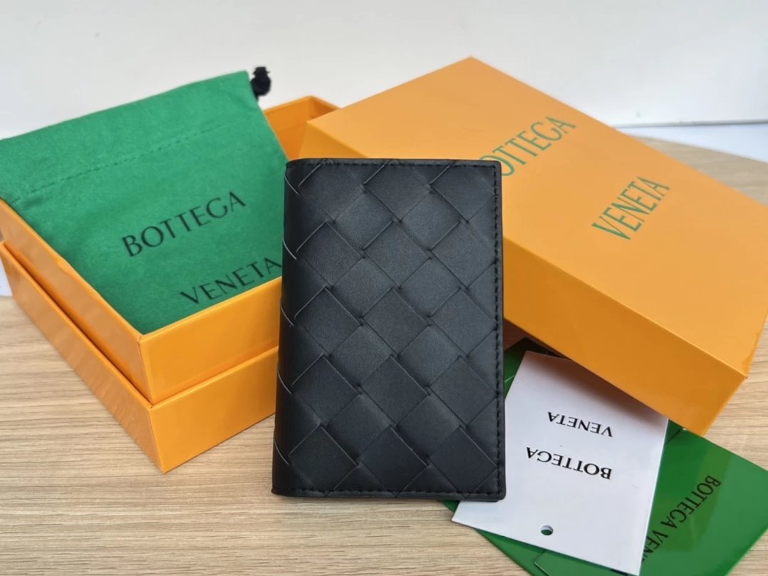 Bottega Veneta Wallets