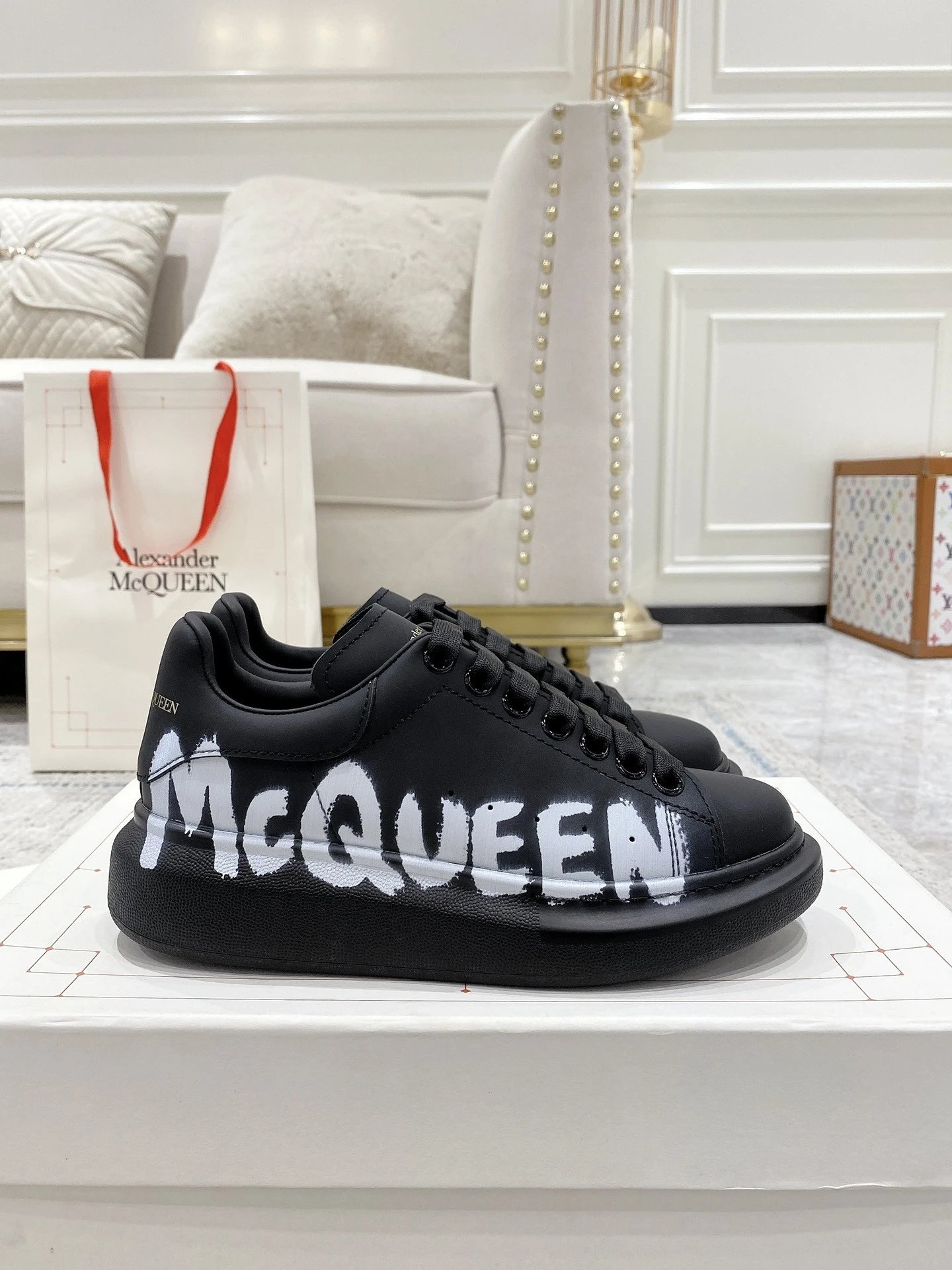 Alexander McQueen Sneakers