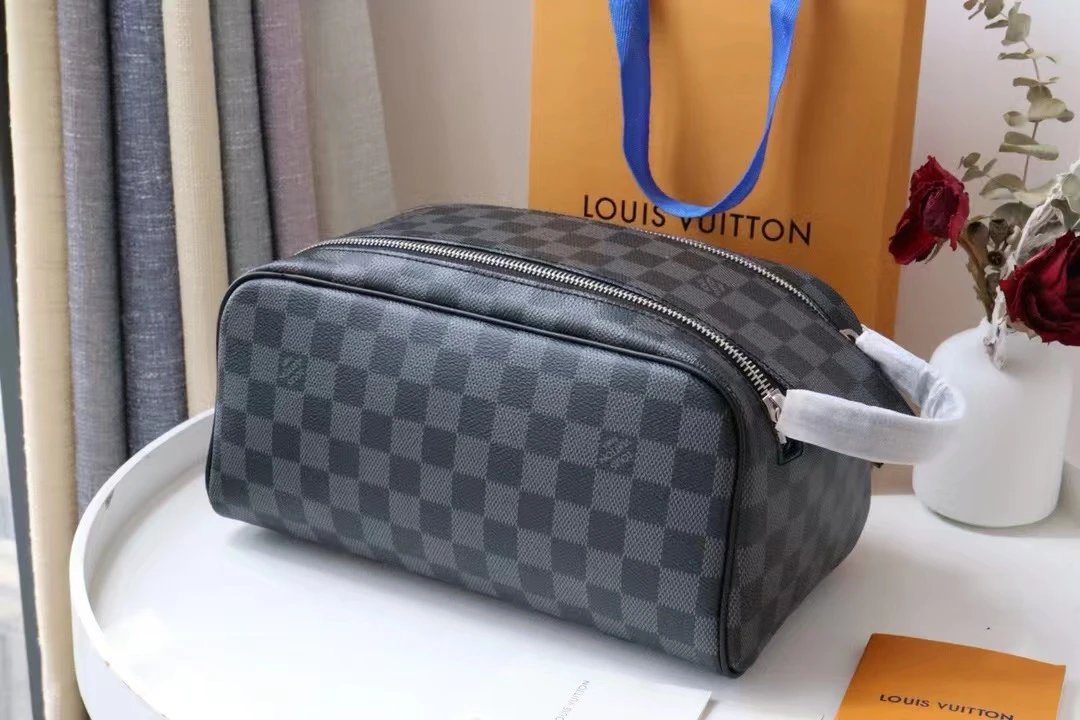 路 时尚爆款单品