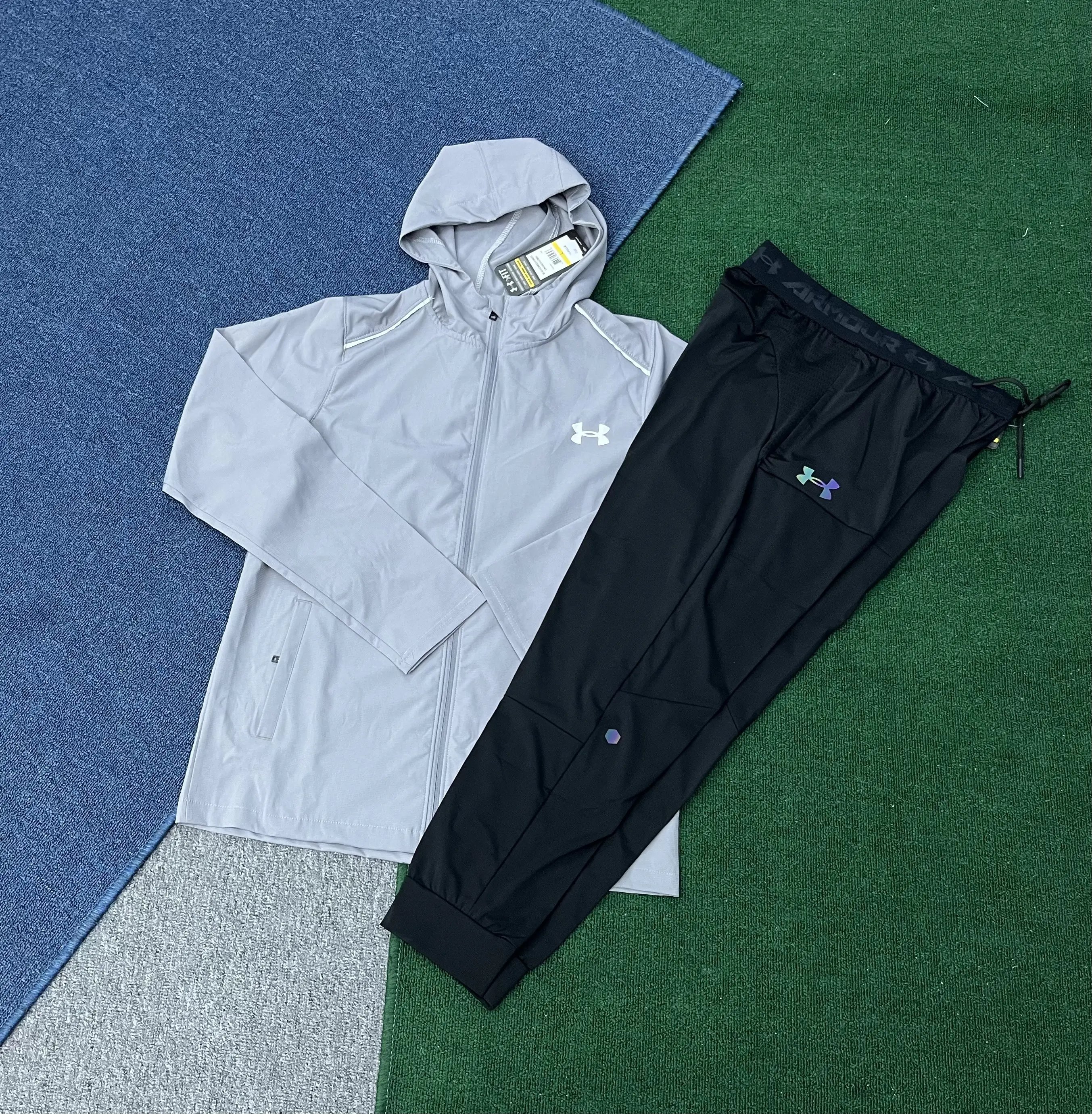 Under Armour Hooded Jacket and Pants Set