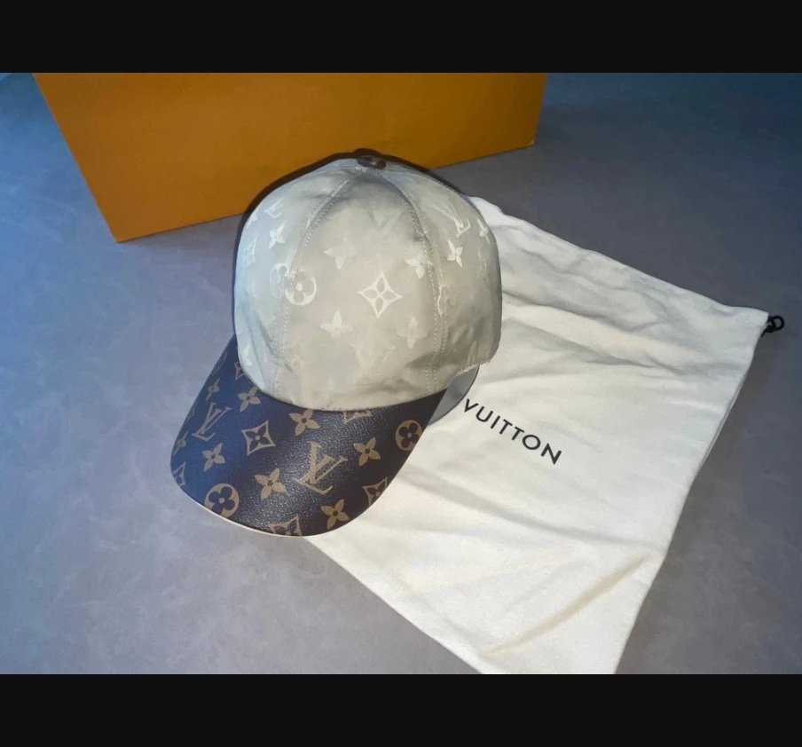 Louis Vuitton Cap
