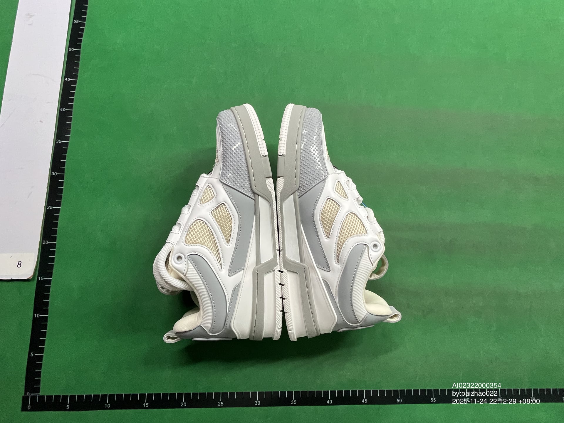 Louis Vuitton LV Arch Light Sneaker Grey/White QC