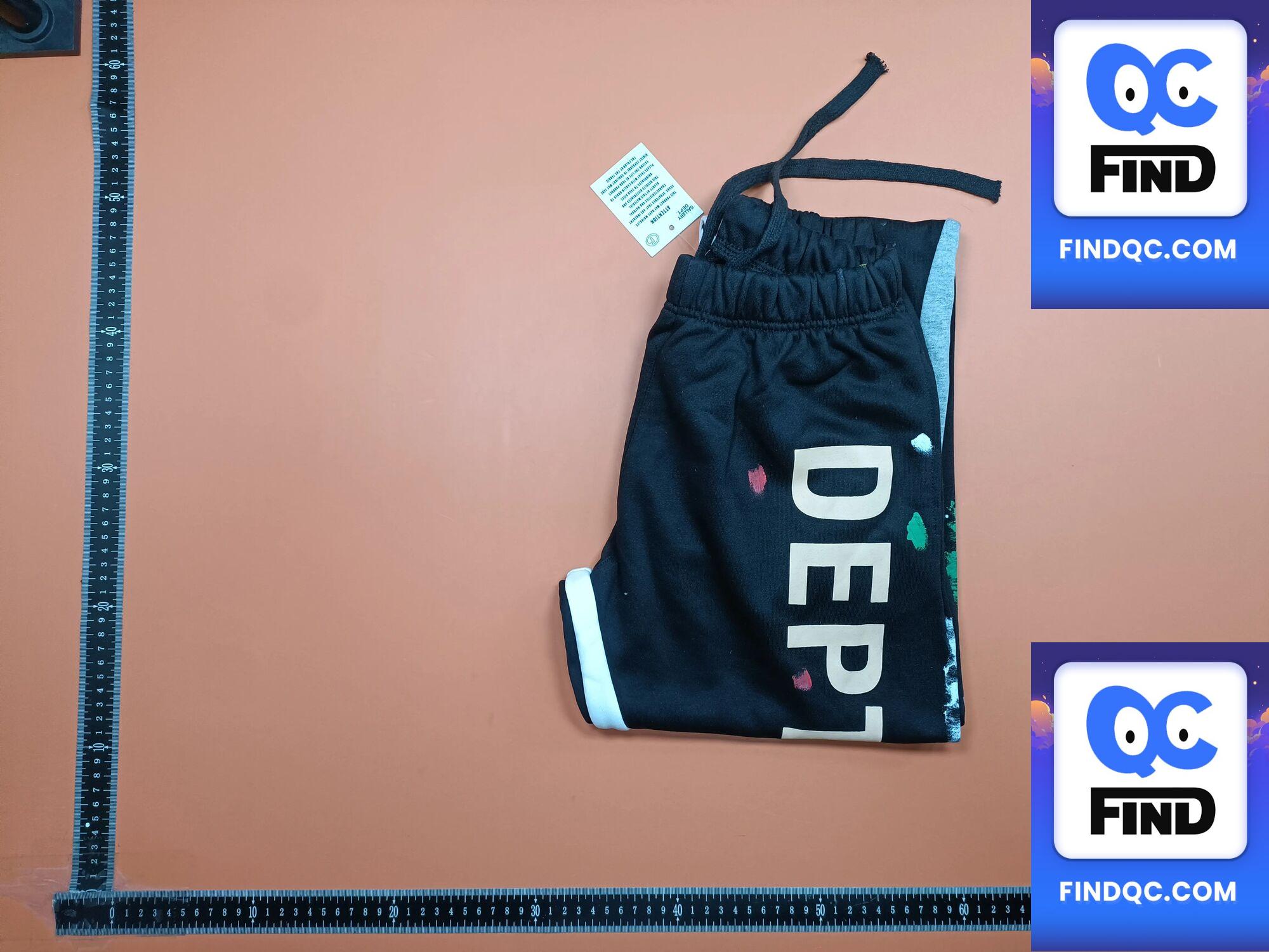 Dept. de la Galerie Pants QC