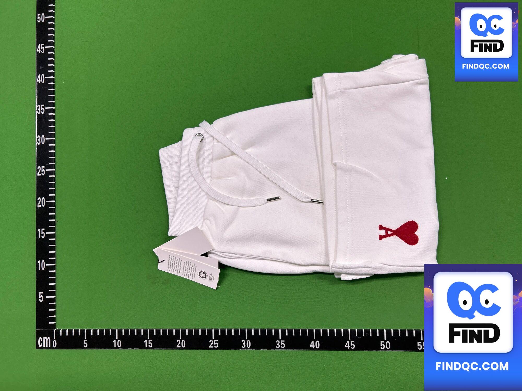 AMI Paris Shorts White QC
