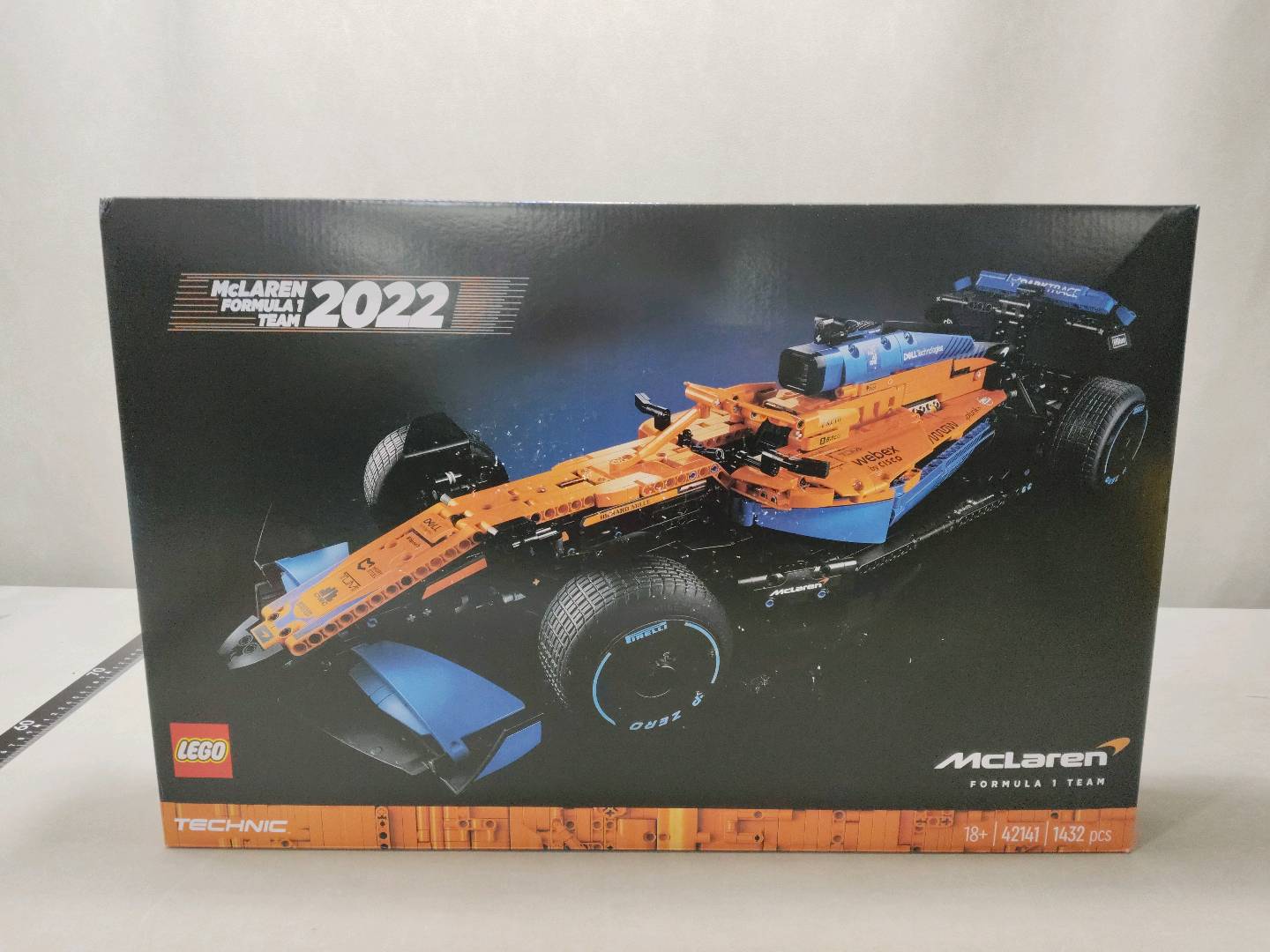 LEGO Technic Porsche 911 RSR and McLaren Formula 1 Race Car QC