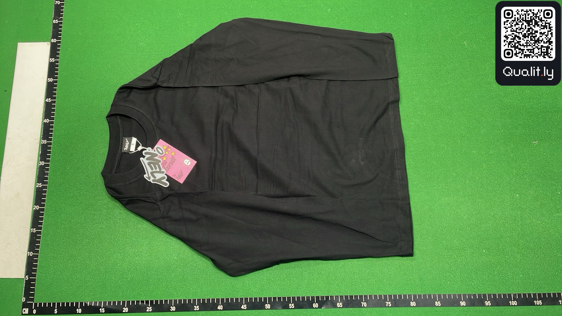 T-shirt — foto QC 2 di 18