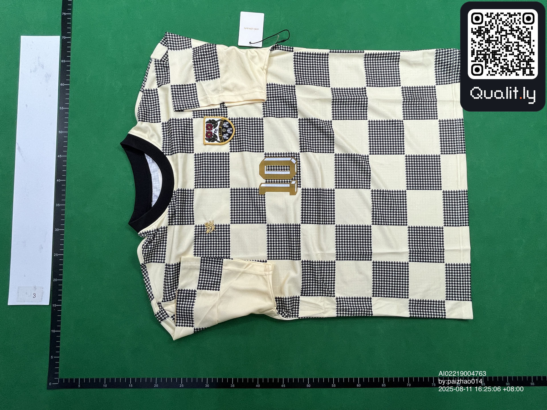 Shirt QC photo 3 of 38