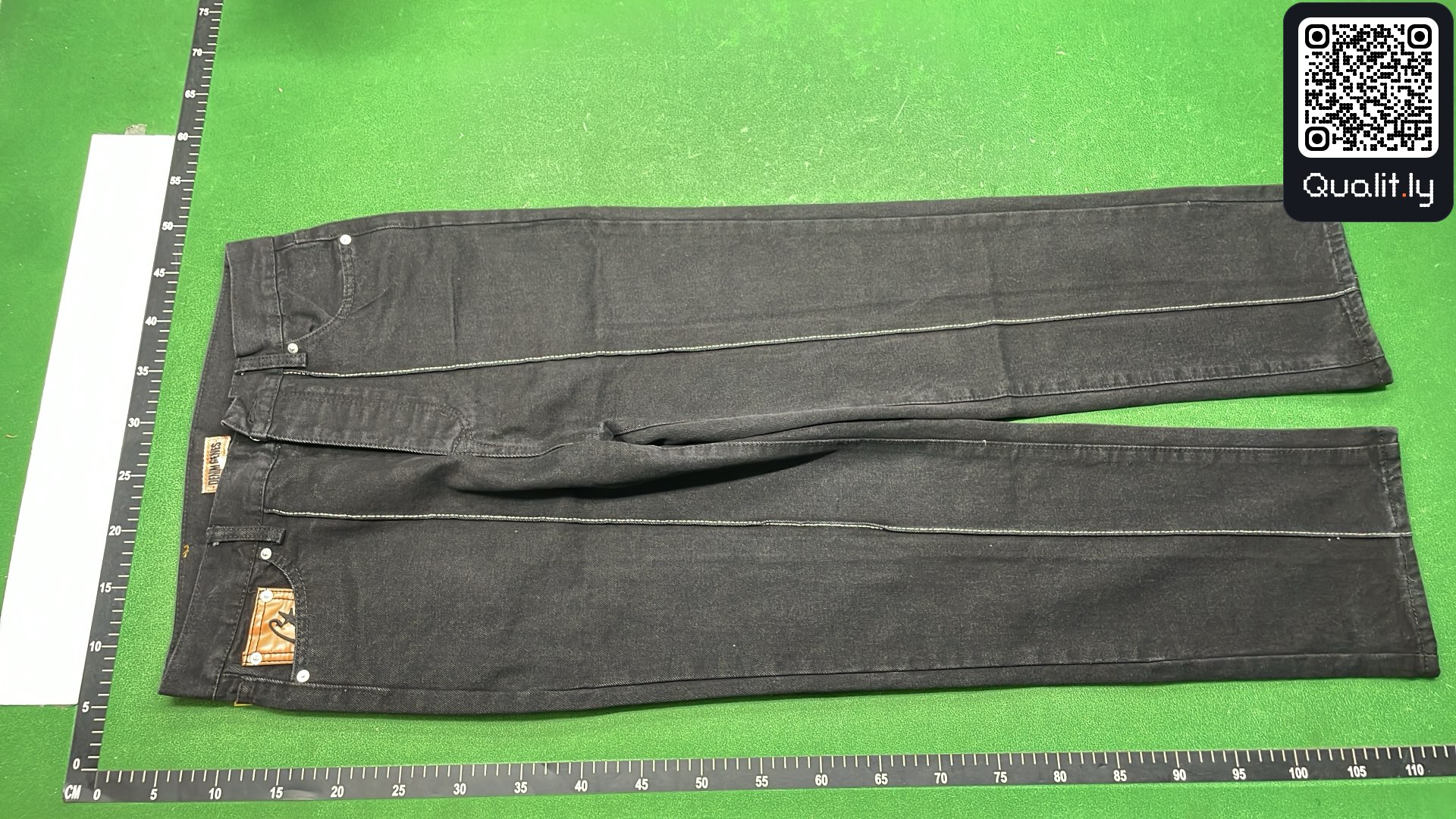 Jacket QC photo 2 of 18