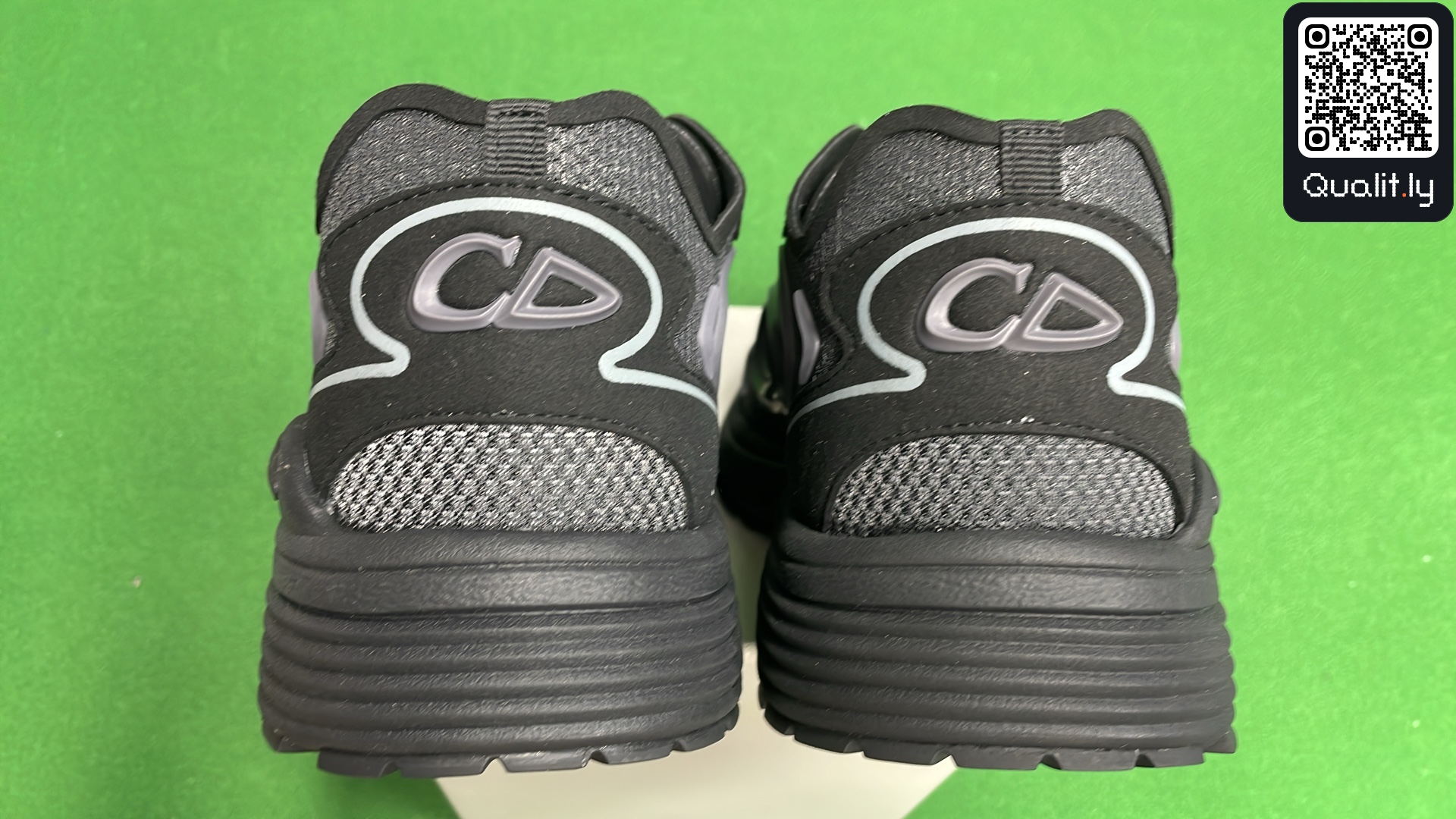 Sneakers — QC-foto 3 av 42