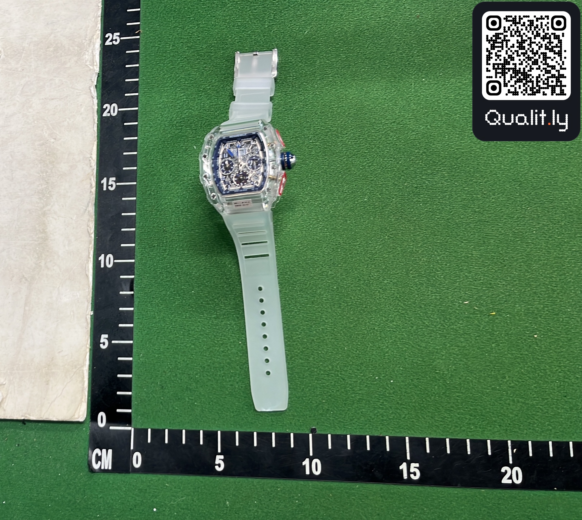 Montre — photo QC 3 sur 15