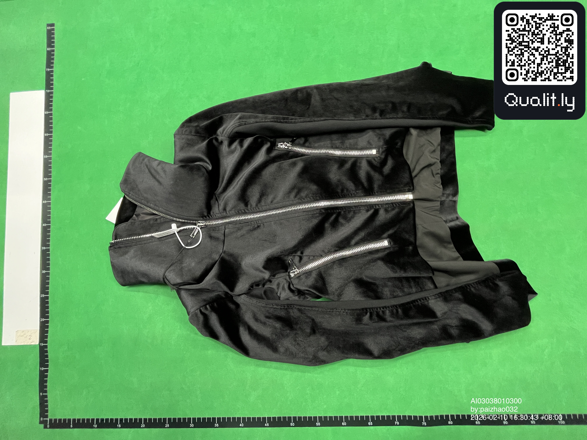 Jacket QC photo 3 of 4