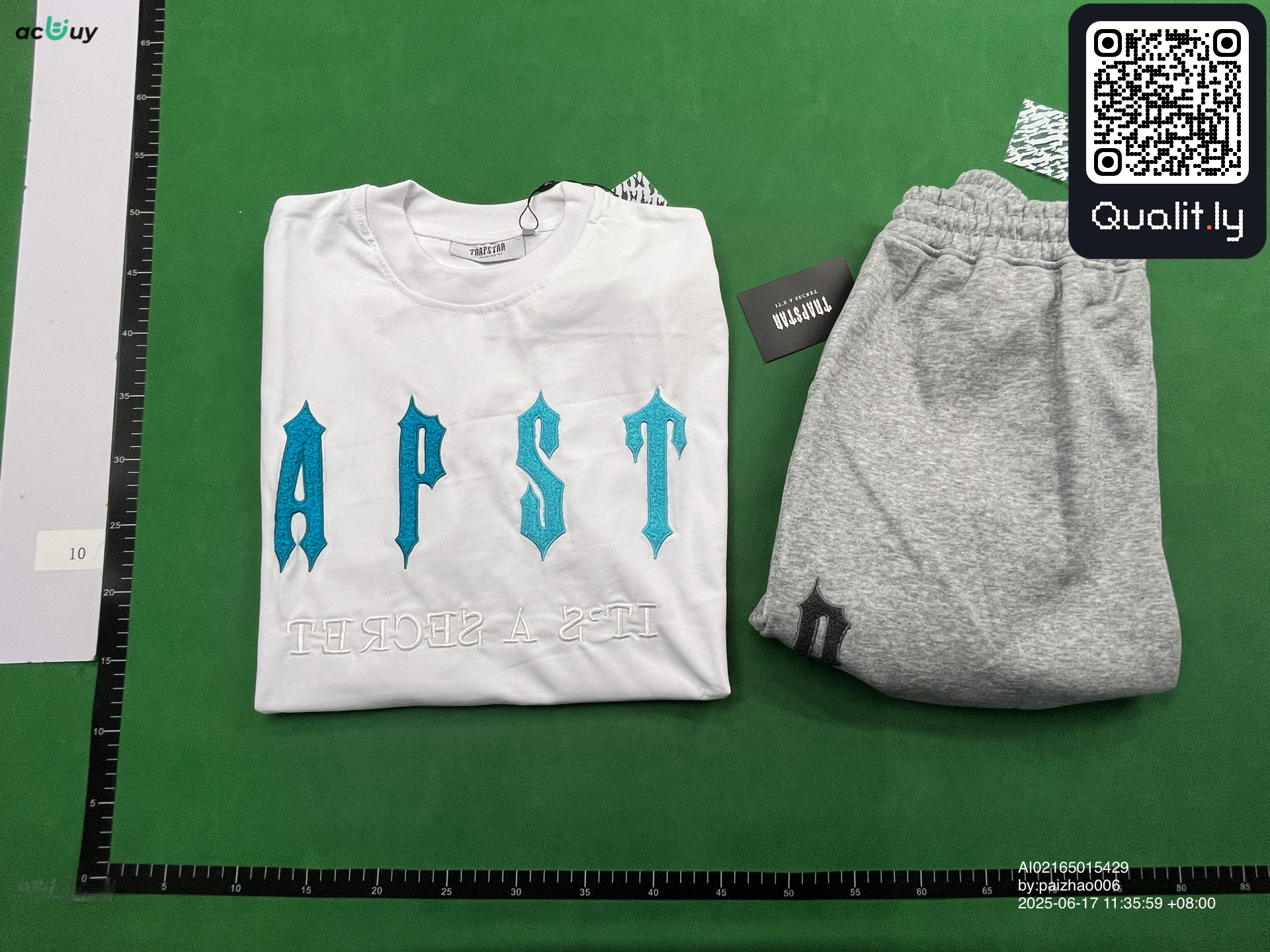 T-shirt — QC-foto 1 av 10