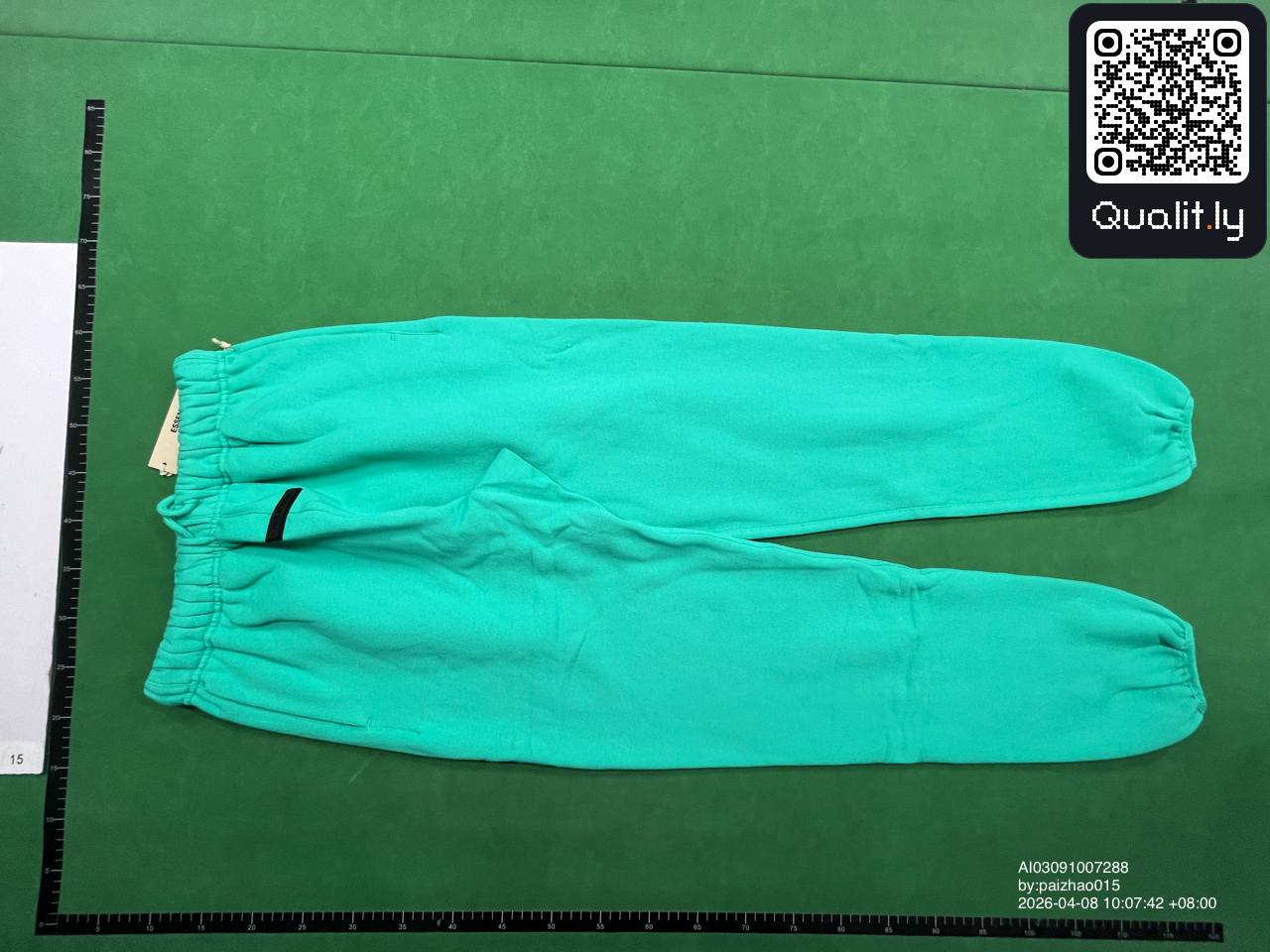 Pants QC photo 1 of 59