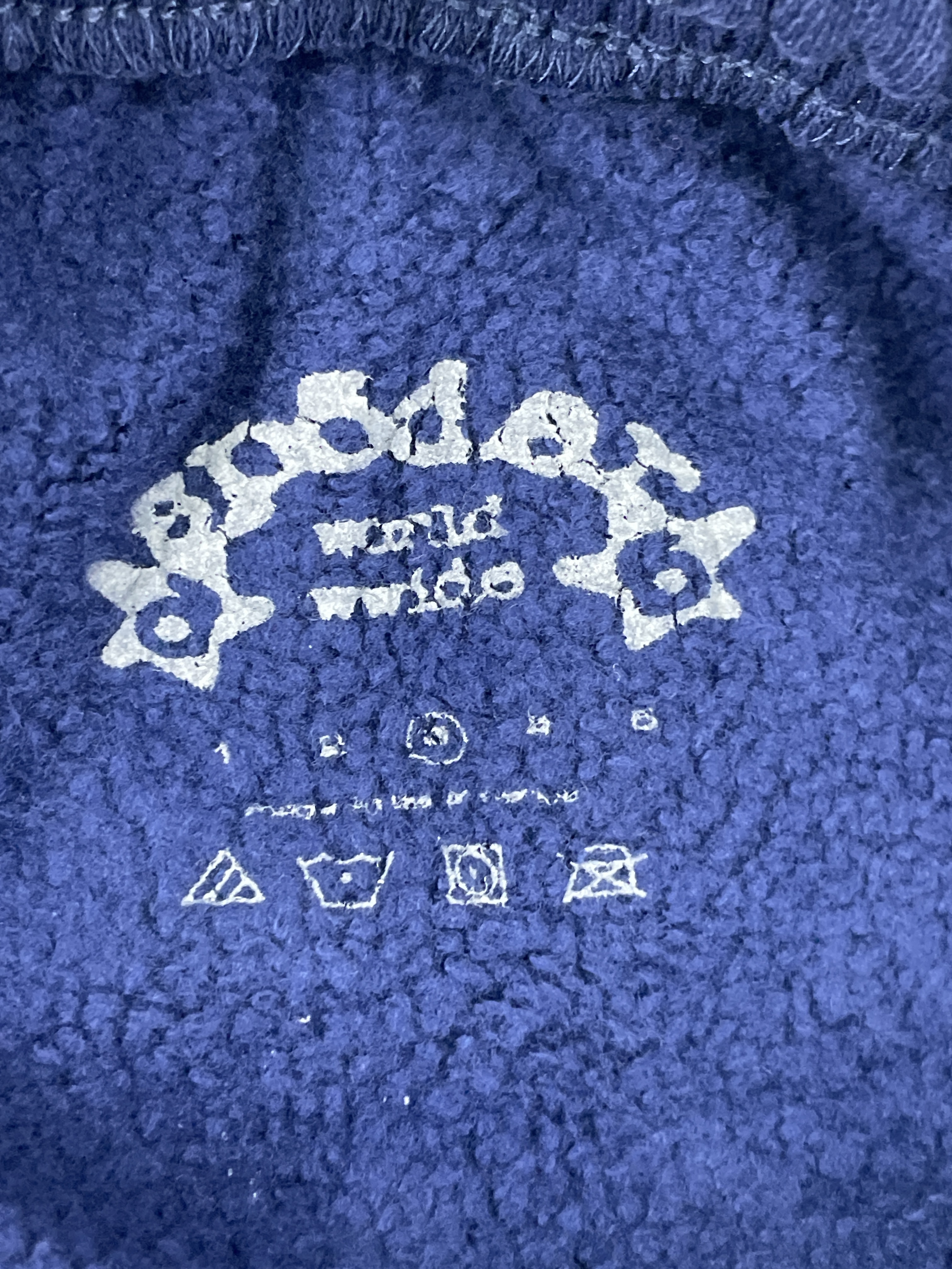 Tracksuit QC photo 2 of 80