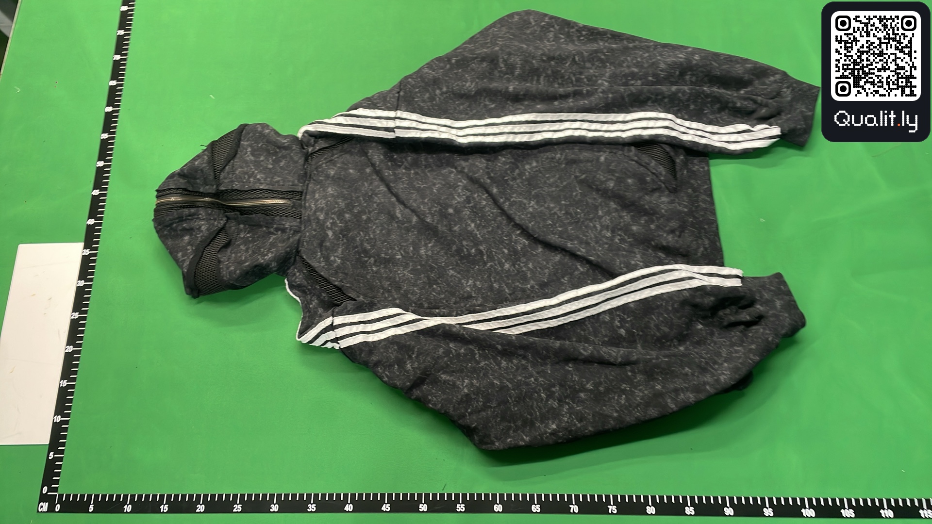 Hoodie — QC-foto 3 av 4