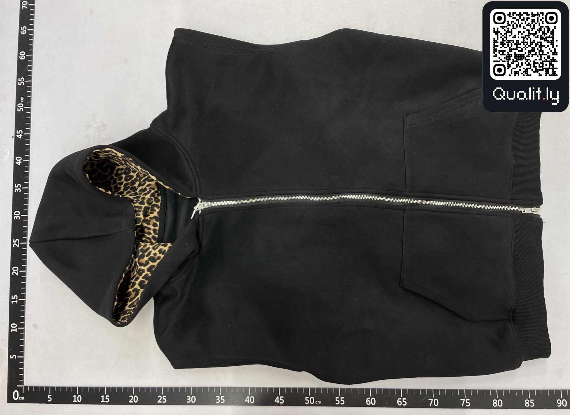 Sudadera con capucha — foto QC 3 de 16