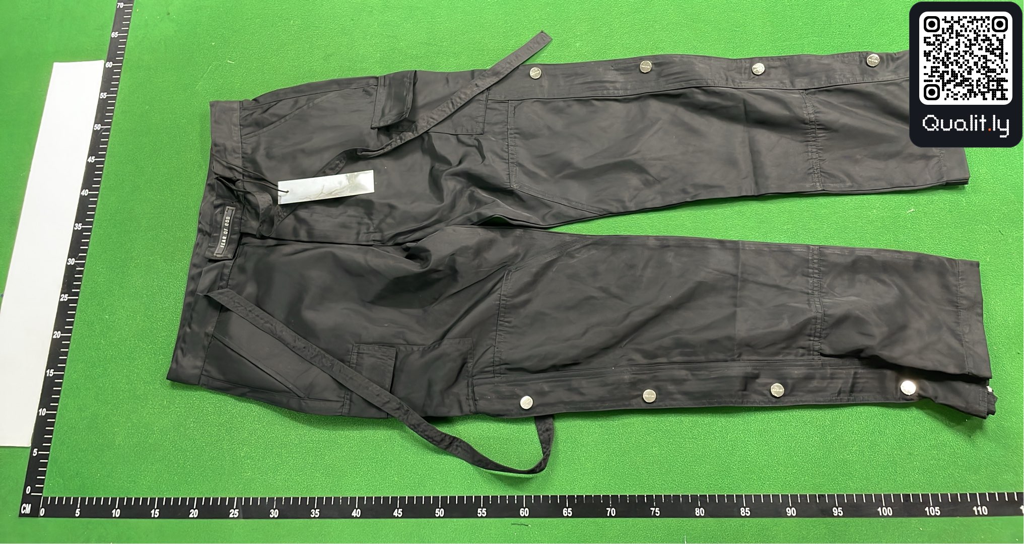 Pants QC photo 2 of 4