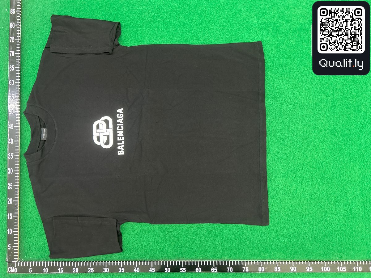 T-shirt QC photo 1 of 20