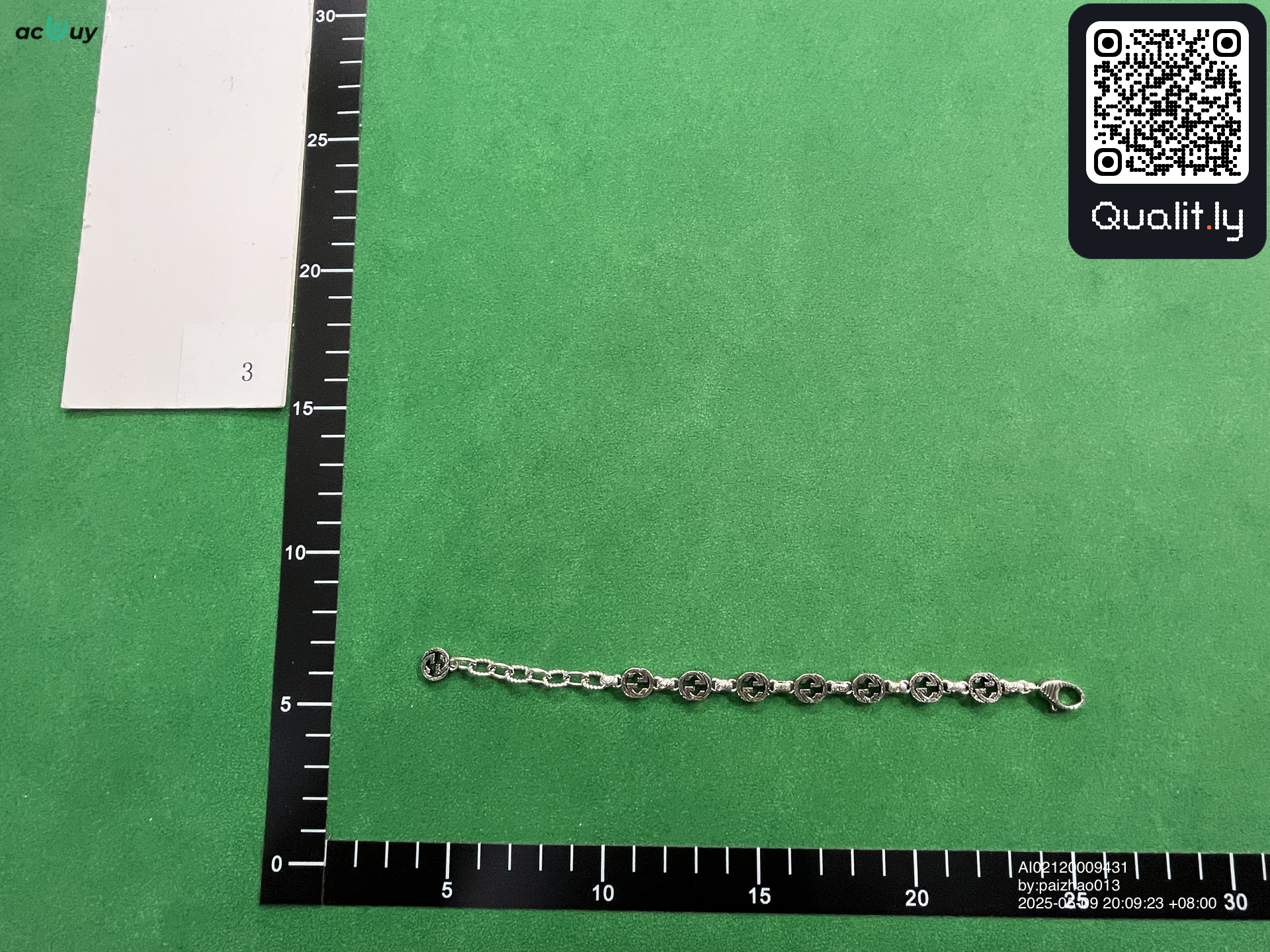 Schmuck — QC-Foto 3 von 3