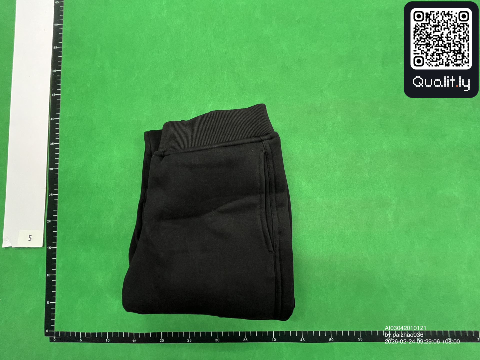 パンツ QC写真 1/44