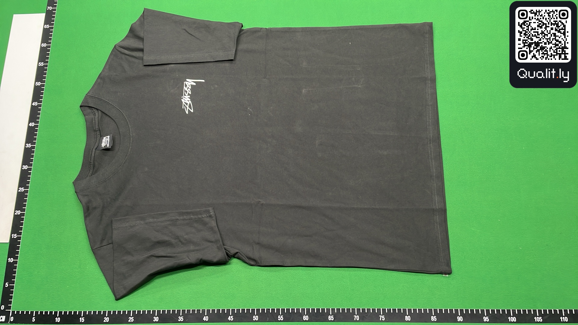 T-shirt — photo QC 2 sur 4