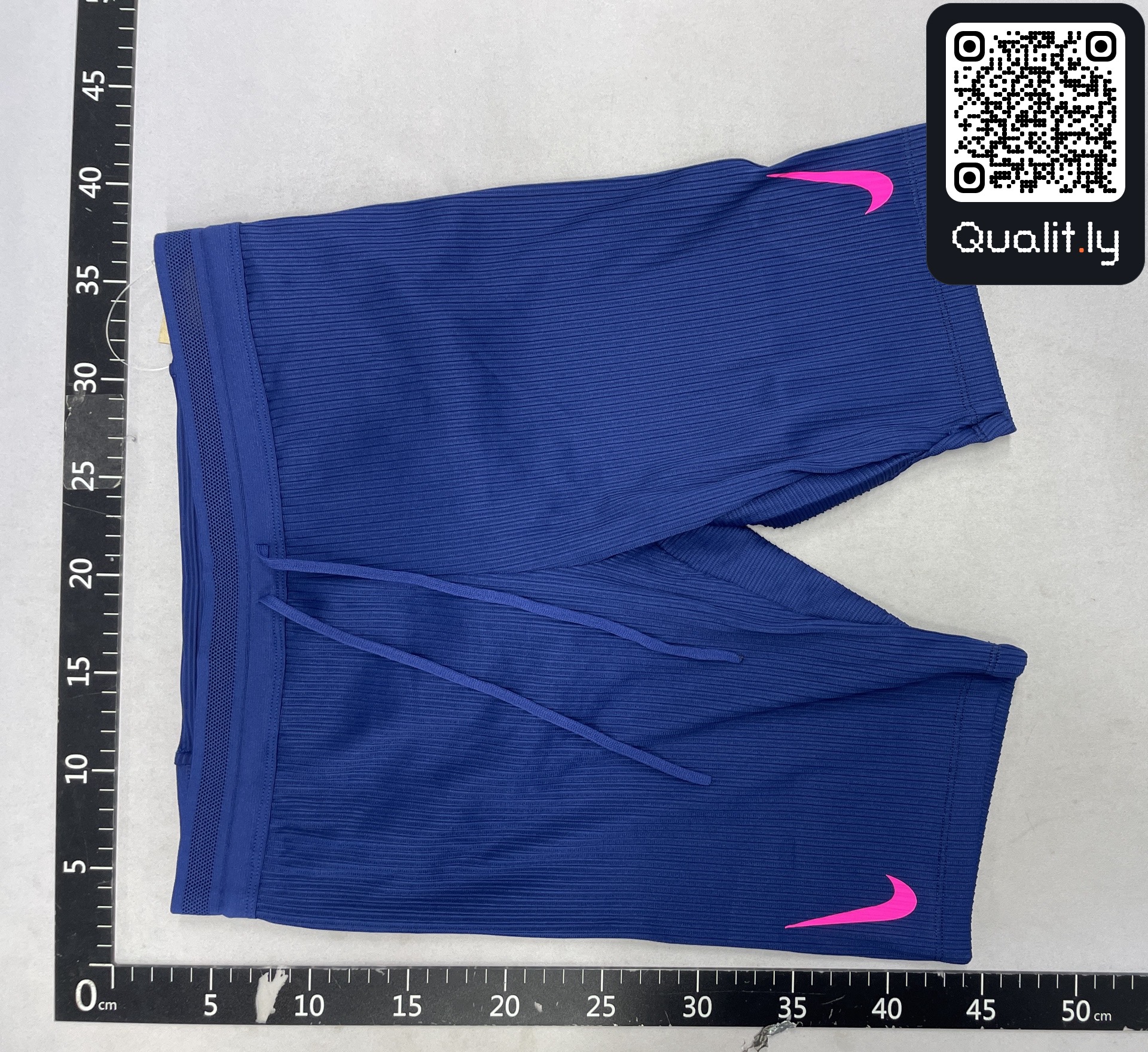Szorty — zdjęcie QC 3 z 46