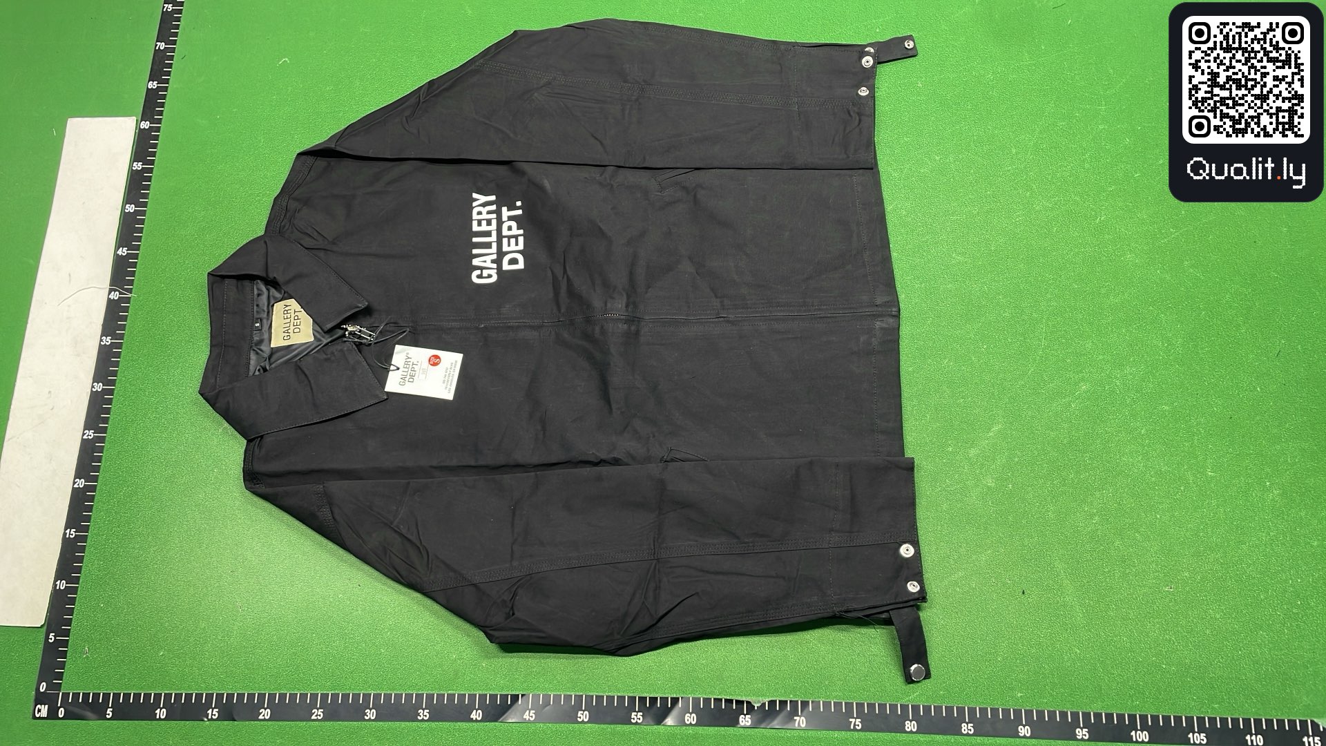 Jacket QC photo 2 of 4