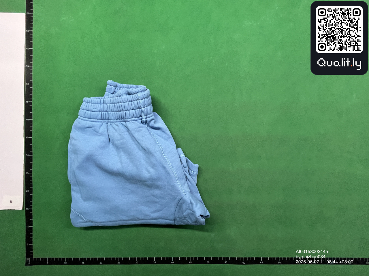 Foto QC 2 de 38
