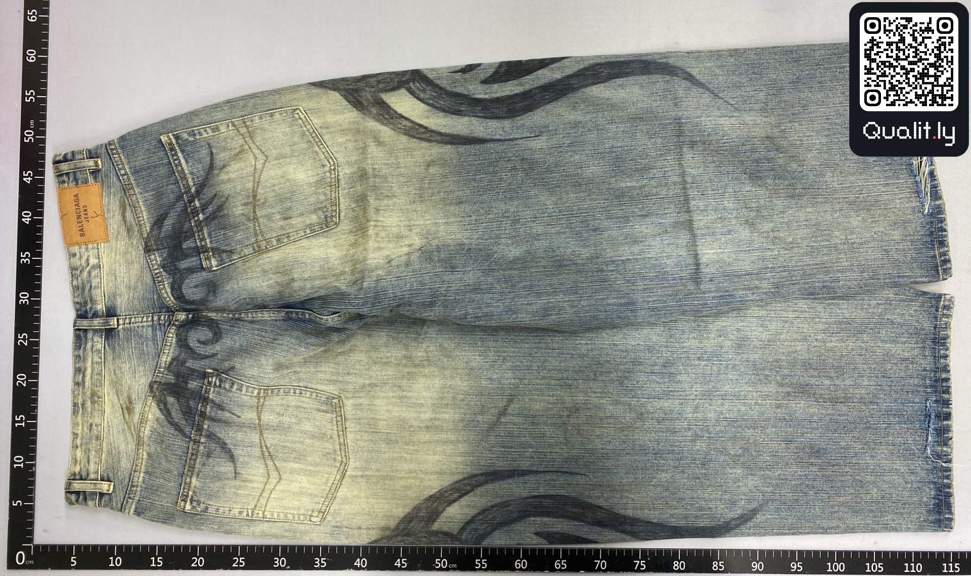 牛仔裤 QC 照片 2 / 14